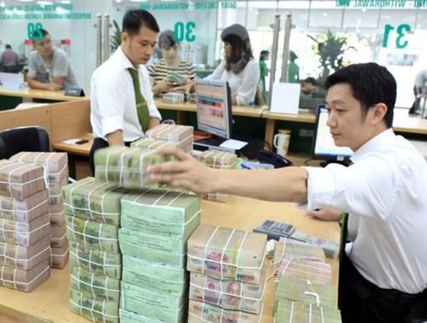 ‘เวียดนาม’ เผยธนาคาร 16 แห่ง ปรับลดดอกเบี้ยเงินกู้ 21.2 ล้านล้านดอง เหตุบรรเทาผู้ที่ได้รับผลกระทบโควิด-19
