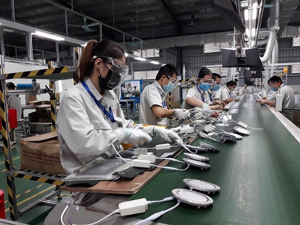 “เวียดนาม” เผย 8 เดือนแรก การผลิตภาคอุตสาหกรรมฟื้นตัว โต 9.4%