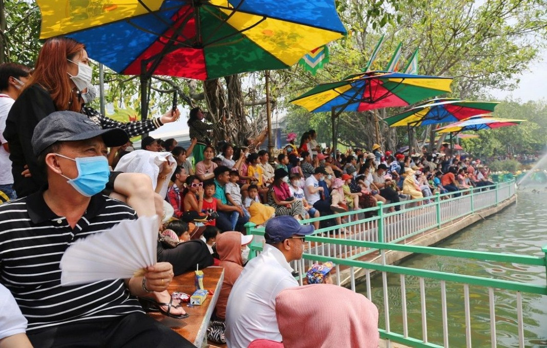 ‘เวียดนาม’ เผยนักท่องเที่ยวเดินทางฉลองปีใหม่ ทะลุ 3.2 ล้านคน