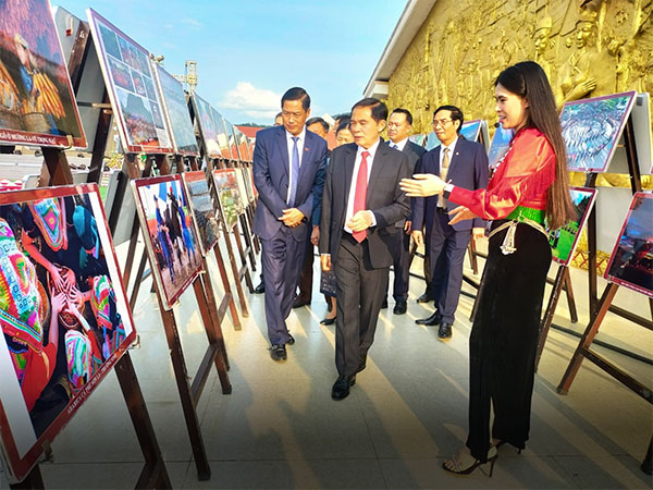 สปป.ลาว-เวียดนาม จัดกิจกรรมส่งเสริมการท่องเที่ยงเชิงวัฒนธรรมบริเวณชายแดนทั้ง 2 ประเทศ